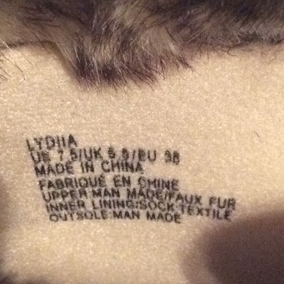 Lydiia Faux Fur Winter Boot,  Bone color, NWT - Picture 7 of 7